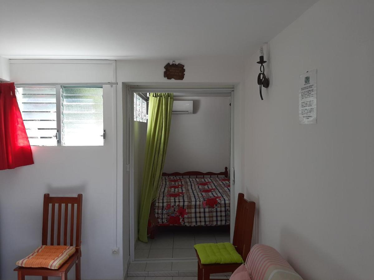 Les Hibiscus Apartment L'Anse Noire Exterior photo